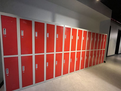 Oficina En Arriendo En Las Condes - Próximo A Metro El Golf