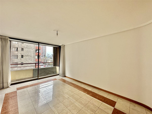 Málaga / Renato Sánchez / Escuela Militar