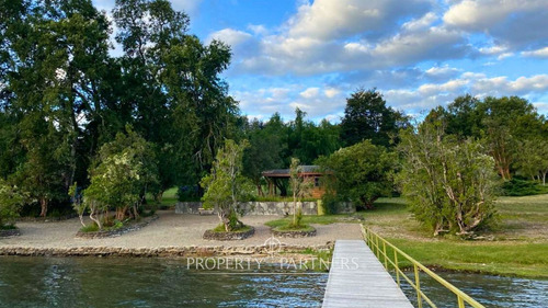 Casa Con Linda Playa En Lago Panguipulli