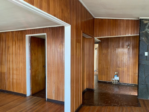 Casa 123 M2, 4d, 2b, 522 M2 Terreno, Anibal Pinto, Valdivia