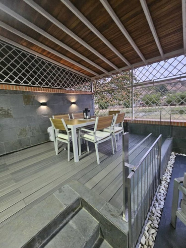 En Venta Town House Res. Hoyo 5 Villas De San Diego Country Club, San Diego, Valencia