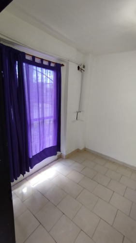 Departamento En Villa Luzuriaga