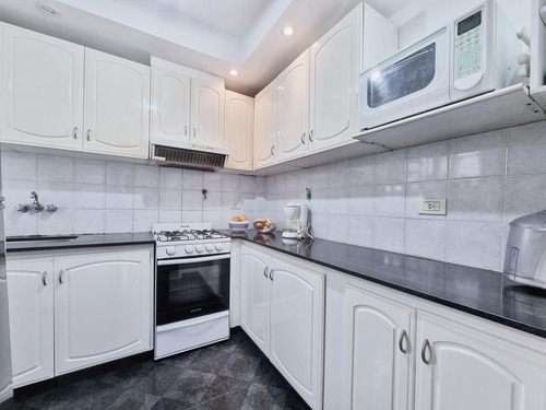 Imagen 17 de 24 de Departamento 3 Ambientes En Caballito - Frente Al Parque Centenario - Terraza Parrilla