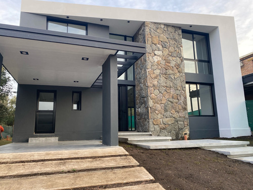 Las Cañitas Casa En Venta 3d Y Pileta