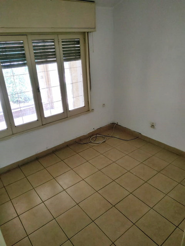 Imagen 6 de 14 de Icho Cruz, Casa Con Cuatro Locales Comerciales