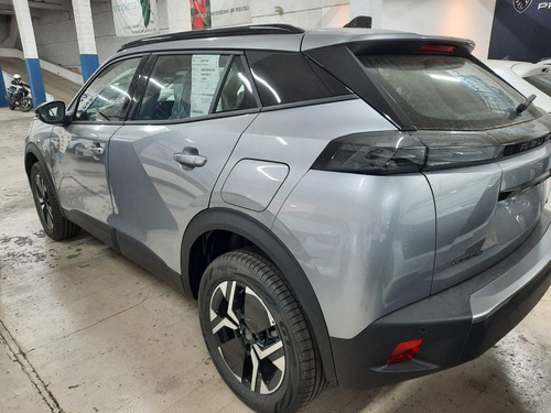 Peugeot 2008 1.0T Allure