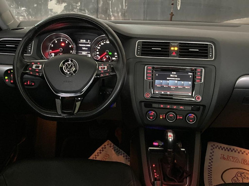 Imagem 5 de 8 de Jetta - 1.4 16v Tsi Comfortline Gasolina 4p Tiptronic 2018