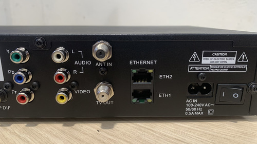 Cisco D9865 Satellite Receiver (Usado)