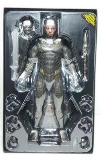 Hot Toys Pantera Negra Killmonger