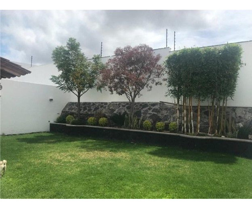 Residencia En Misión San Jerónimo, 4 Habitaciones, Estudio, Cto Serv, Jardín..