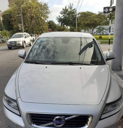 Volvo S40