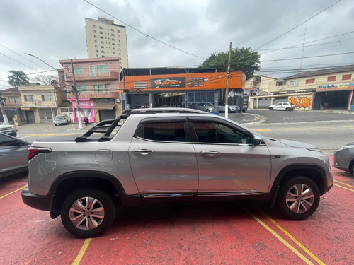 Fiat Toro 1.8 Endurance 16v Flex 4x2 Aut. 4p
