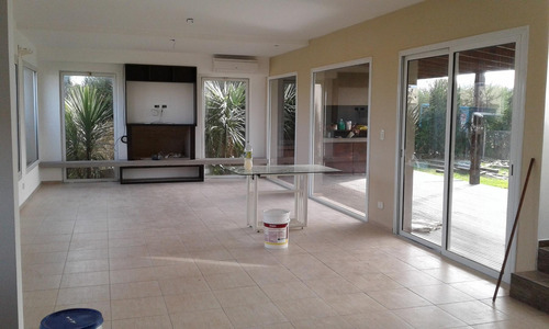 Imagen 17 de 30 de Casa 4 Ambientes Con Pileta Y Parque El Canton Puerto