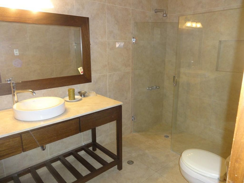 Imagen 7 de 8 de Casa Con Piscina En Venta En La Virginia Maracaibo
