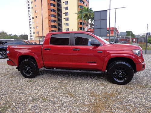 Imagen 4 de 18 de Toyota Tundra Sr5 Tss 2021 V8 4x4 Automático