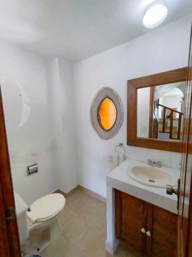 Casa En Privada En Tequesquitengo, Jojutla, Morelos - Ham-581-cp