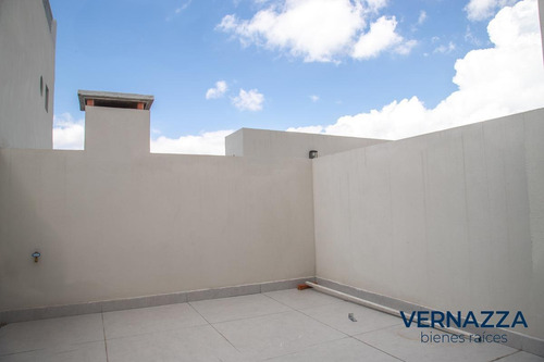Imagen 11 de 30 de Departamento De Un Ambiente Divisible Diseño Único: Pileta, Terraza Y Parrilla Propias!