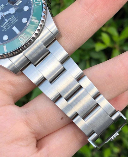 Relógio Rolex Submariner Kermit 41mm 2022 Com Caixa Correia Prateado Bisel Verde Fundo Preto