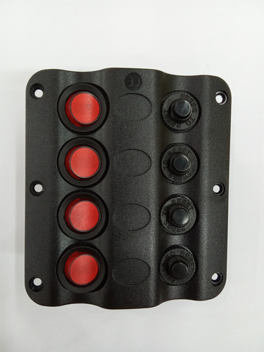 Panel Suiche Para Lancha De 4 Suiches De 12 Volt.