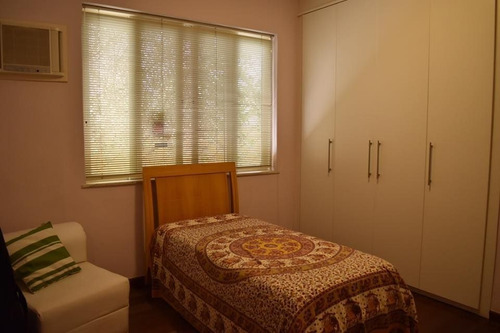 Imagem 15 de 24 de Casa Com 5 Dormitórios À Venda, 180 M² - São Francisco - Niterói/rj - Ca1175