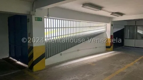 Venta De Edificio En La Urbina