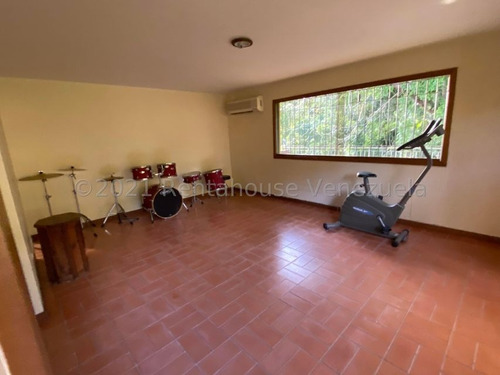 Imagen 2 de 23 de Casa En Venta La Lagunita Country Club Mls #22-12271