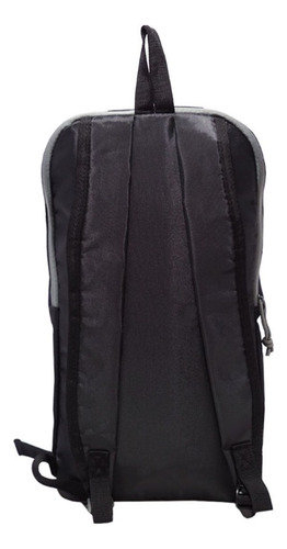 Mochila Deportiva Running Trekking Ciclismo Hombre Mujer Color Negro Diseño De La Tela Lisa