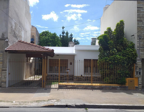 Venta De Casa 3 Ambientes