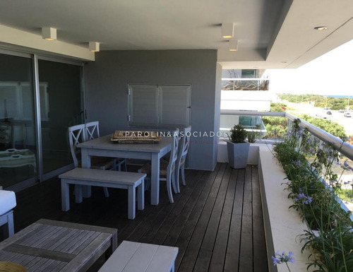 Apartamento Primera Fila Playa Brava 4 Dormitorios - Indigo Punta Del Este- Ref: 2100