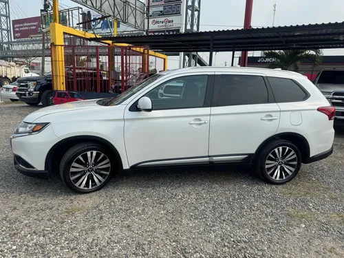 Mitsubishi Outlander 2.4 Es Cvt