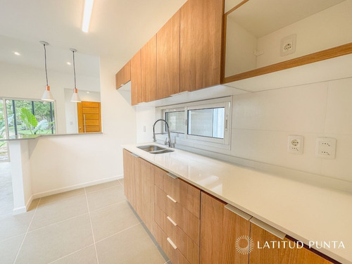 Imagen 13 de 30 de Casa En Piedras Del Chileno - Punta Del Este