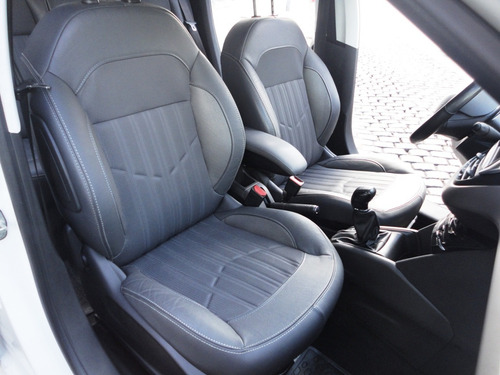 Peugeot 208 1.6 Feline