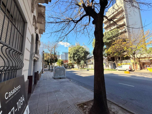 Lote En Venta Superficie Vendible 1291 M2 Y 9 Cocheras En Pb