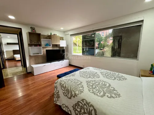 Casa En Venta En Benedictinos. Cod V776004