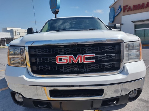 Imagen 2 de 13 de Gmc Sierra Sle Hd2500 4x2