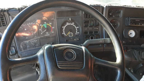 Caminhão Scania P 114 360 4x2 - Ano 1998