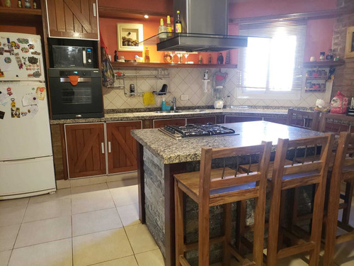 Imagen 6 de 25 de Casa En Venta La Paloma Villa Allende