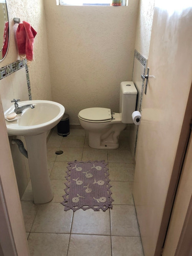 Casa C/3 Dorm 1 Suite 4 Banh 2 Vagas Edicula - Fl33-50