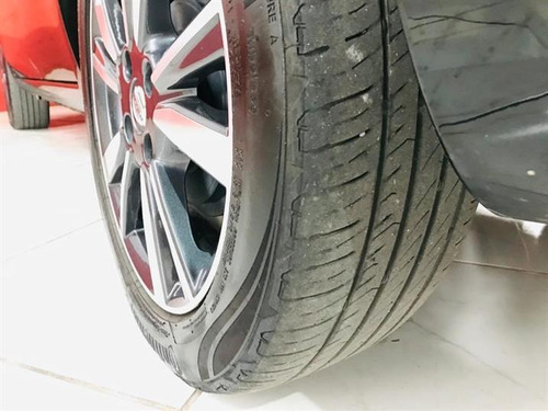 Imagem 6 de 12 de Nissan Versa Versa Sl 1.6 16v Flexstart 4p Cvt. Flex Manual