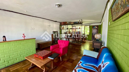 Venta Casa Esquina De 2 Pisos Y Mini Dpto En Cerro Navia