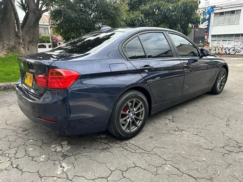 BMW Serie 3 2.0 320i F30 Standard