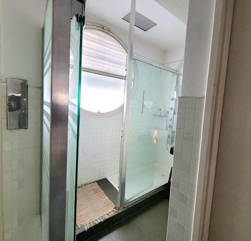 Casa En Venta - 3 Dormitorios 2 Baños - 210mts2 - La Plata