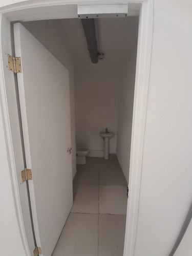 Arriendo Local Comercial En Colon, Talcahuano