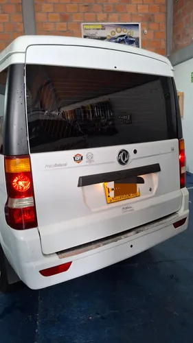 Camioneta Dfsk C37 1.4 2016 - 7 Pasajeros Con Bodega