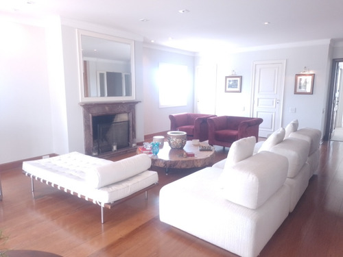 Cobertura Duplex Com 578m2 Uma Torre Única - 5 Quartos Sendo 4 Suítes