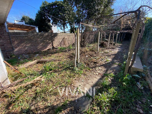 Imagen 15 de 16 de Casa Venta 3 Dorm 37 E/ 1 Y 115. Vivani Propiedades