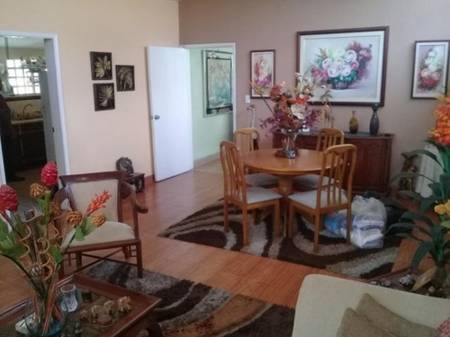Imagen 3 de 14 de Casa En Venta En Barquisimeto