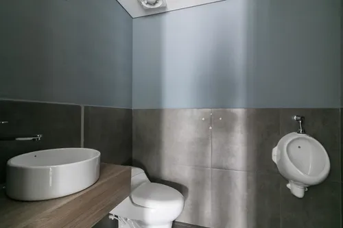 Oficina En Arriendo/venta En Santa Barbara Oriental-usaquén. Cod A1088045
