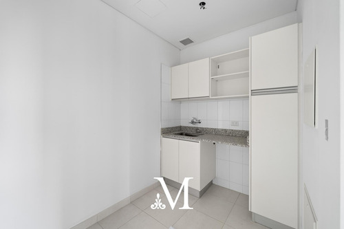 Torre Alvear Departamento De 3 Ambientes Con Dependencia En Puerto Madero Con Balcon Piso Alto