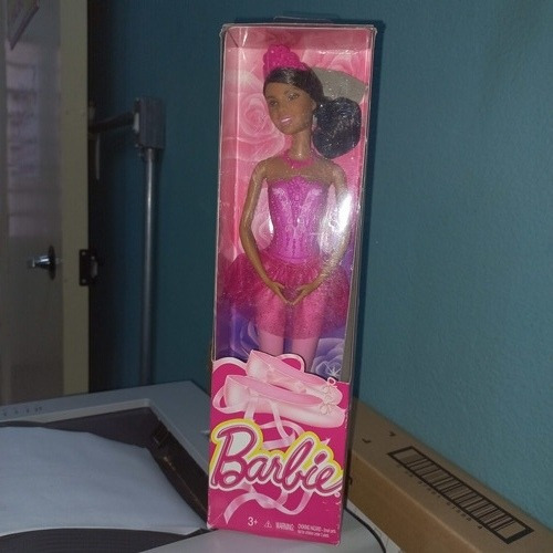 Imagem 2 de 5 de Barbie Bailarina Negra 2015 Playline Fashion